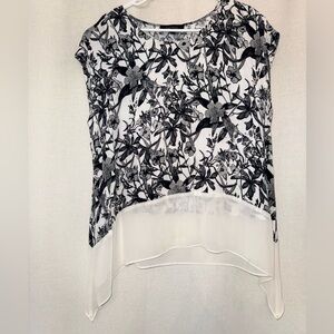 Karen Kane Black and White Floral Blouse